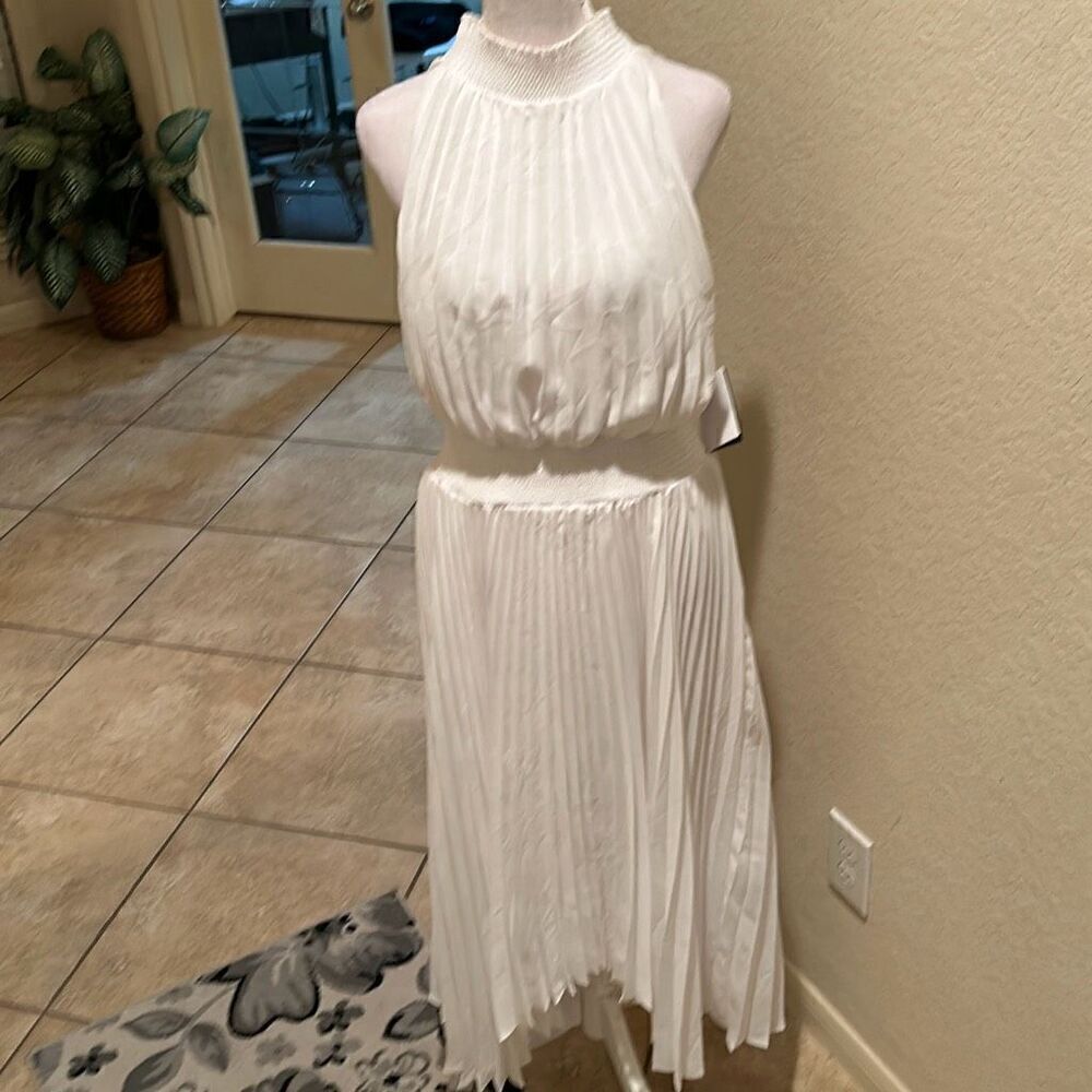 Halogen M High Neck Pleated Blouson Party Dress Bright White Marilyn Monroe New